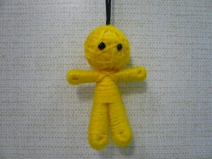 画像2: ブードゥー人形　黄（月曜日・金運）