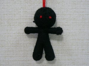 画像2: ブードゥー人形　黒（くじ運）