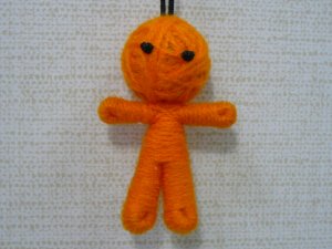 画像2: ブードゥー人形　オレンジ（木曜日・仕事運）