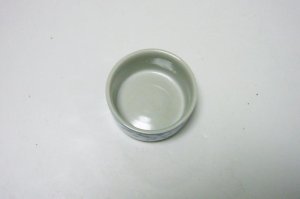 画像2:  青白陶器  小鉢  高さ3ｃｍ 