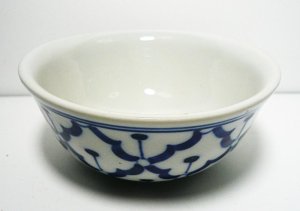 画像1: 青白陶器お椀11cm口広