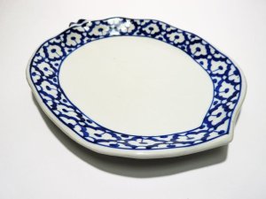 画像5:  青白陶器木の葉型皿24cm