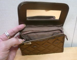 画像9: NaRaYa （ナラヤ） 鏡付きポーチ【小】　4色