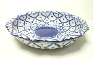 画像1:  青白陶器花型ギザ深皿24cm
