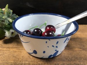 画像2: ホーロー　ボウル　白＆ブルー13cm