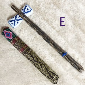 画像7: タイ製　箸1膳　箱型カバー付【金糸・タイ柄】