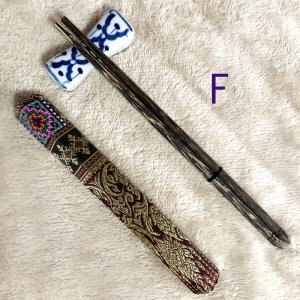 画像8: タイ製　箸1膳　箱型カバー付【金糸・タイ柄】