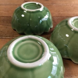 画像8: 【OUTLET】セラドン　蓮の花小鉢10cm