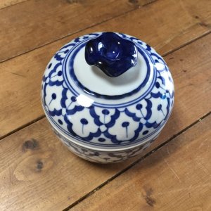 画像4: 【OUTRET】（少しの欠け） 青白陶器  スープカップ11cm