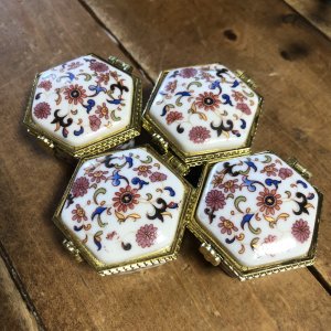 画像2: ギフト用品　陶器ケース蓋付き（B級×6個）