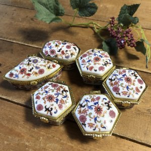 画像1: ギフト用品　陶器ケース蓋付き（B級×6個）