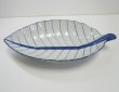画像1:  青白陶器リーフ 型皿34cm 