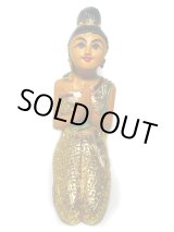 画像:  座り姿40cm金（B）