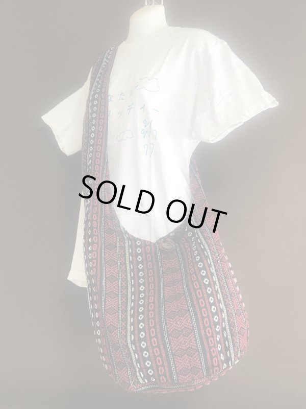 画像1: 《タイ雑貨》サドゥーバック  Aゲリコットン柄　赤