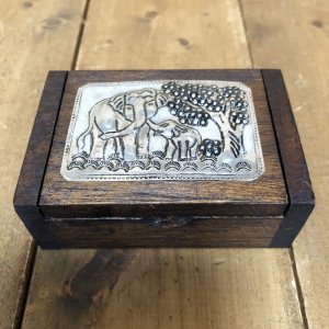 画像: タイ製　木箱小-C  爪楊枝入れ 