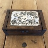 画像: タイ製　木箱小-A  爪楊枝入れ 