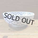 画像: 【OUTRET】（黒ポチ有り） 青白陶器 お椀　16cm