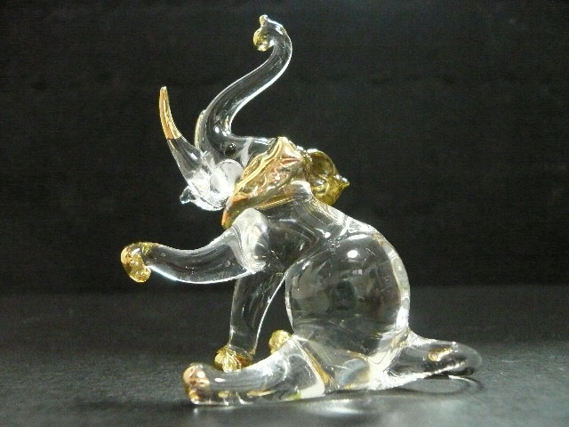 画像: タイ製ガラス細工 小玉座り象