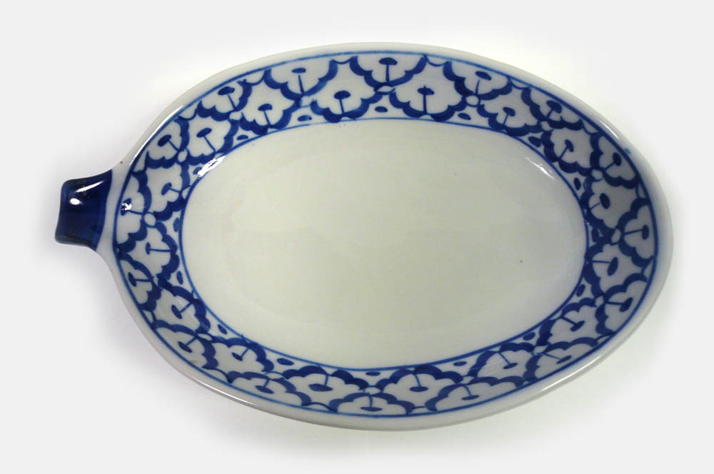 画像2:  青白陶器 マンゴー型皿20cm