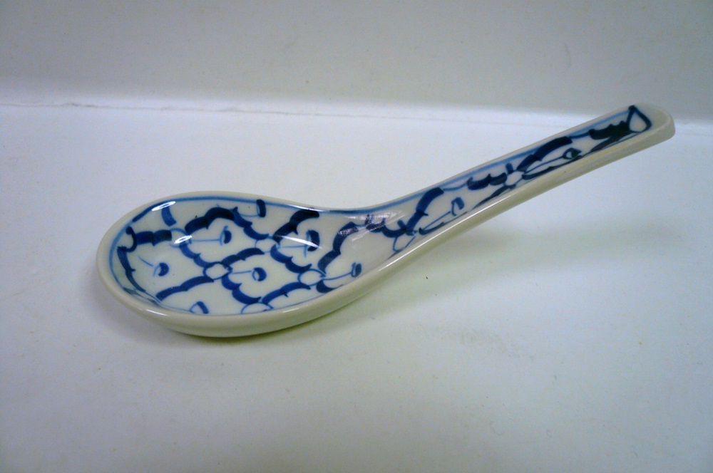 画像1: 青白陶器　レンゲ