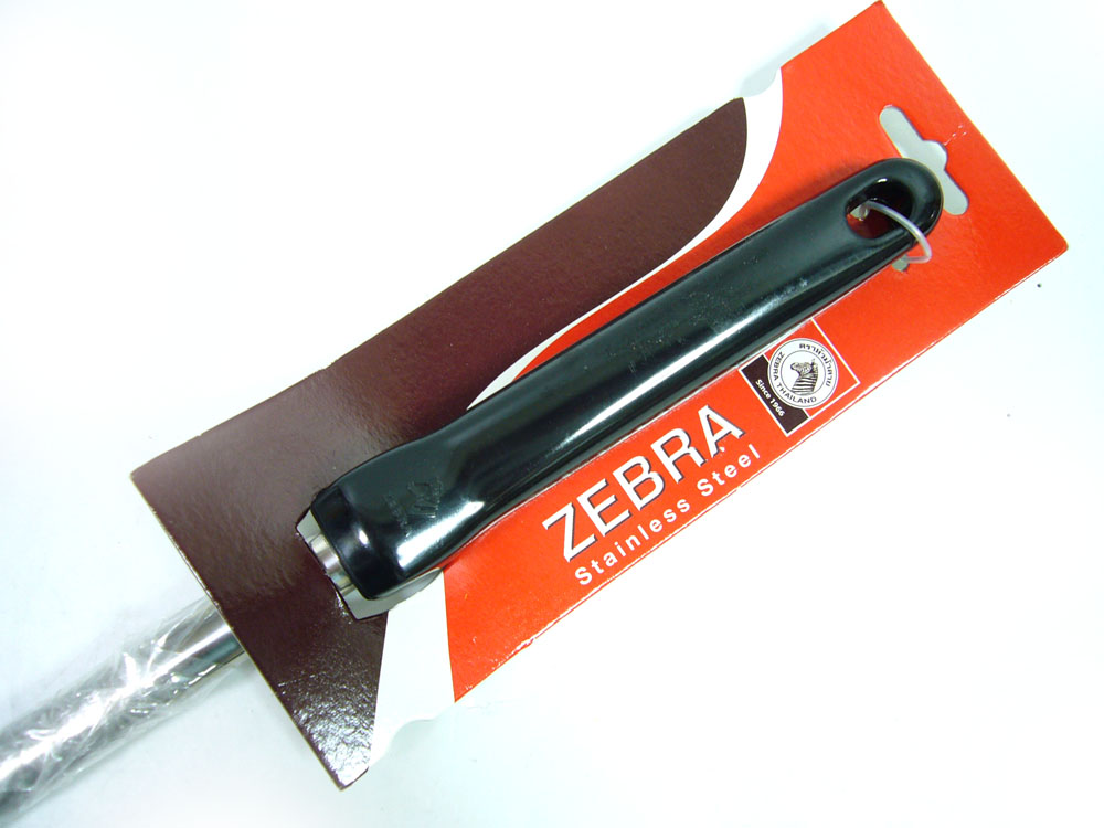 画像: ZEBRA製   穴付きターナー/フライ返し  キッチンツール
