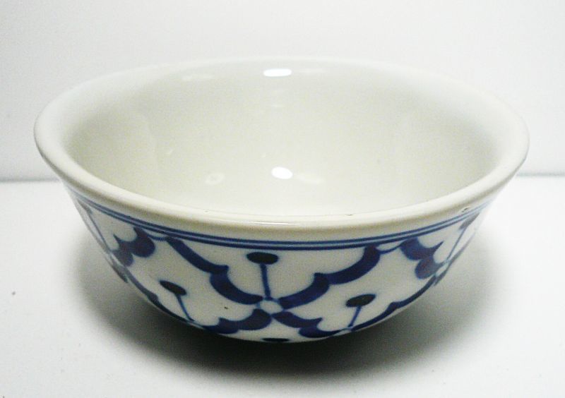 画像1:  青白陶器  お椀（口広）11cm 
