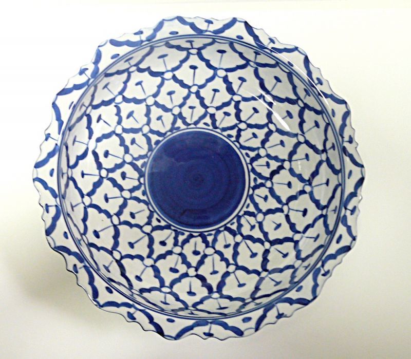 画像2:  青白陶器　花型ギザ深皿24cm