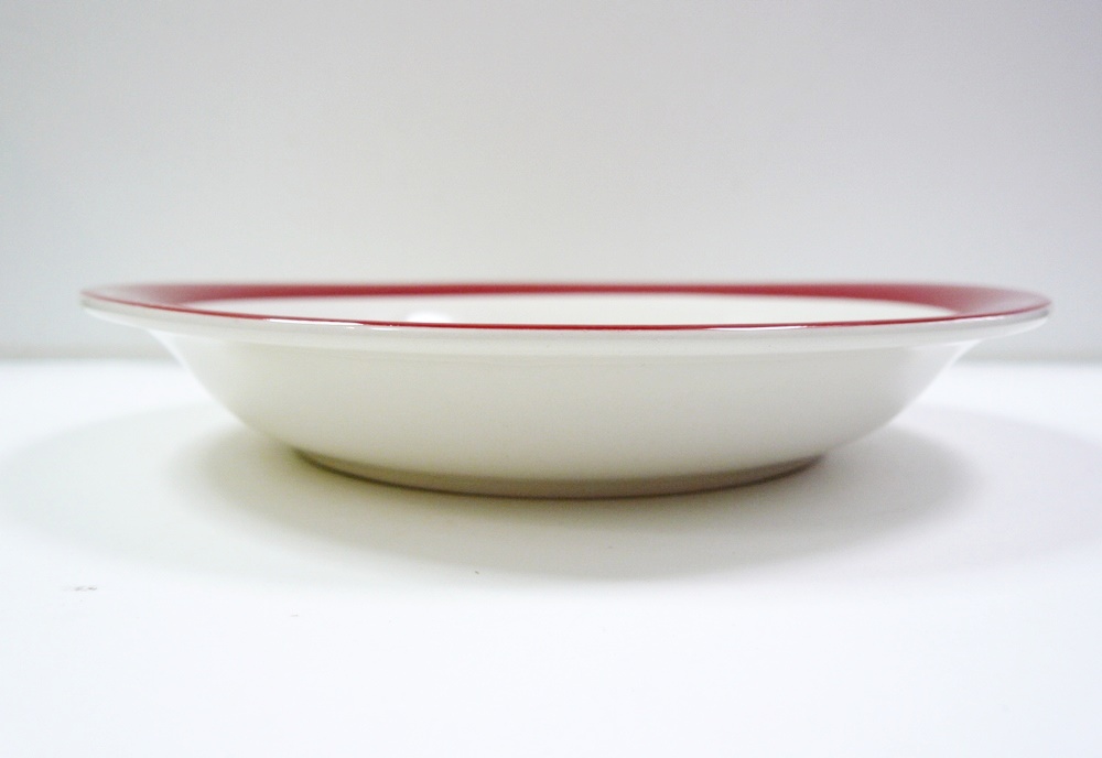 画像3: にわとり柄 丸皿　赤縁18.5cm