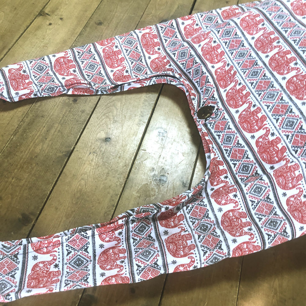 画像: 《タイ雑貨》サドゥーバック 　(5)赤象