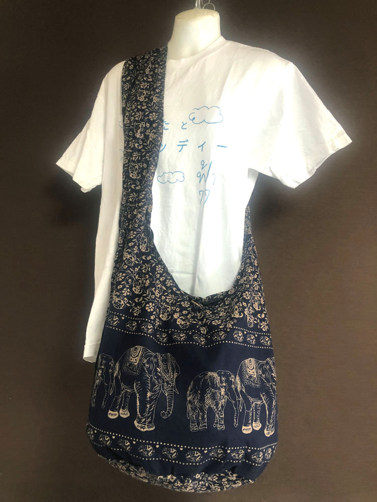 画像1: 《タイ雑貨》サドゥーバック 　(1)紺＆大柄・茶系象