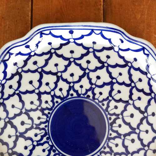 画像:  青白六角形皿24cm 