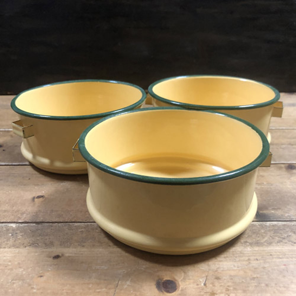 画像: タイ製　ホーロー　黄色3段　弁当箱