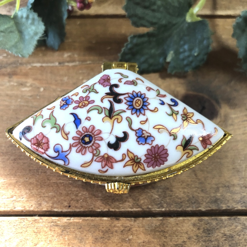 画像1: ギフト用品　陶器ケース蓋付き（単品）