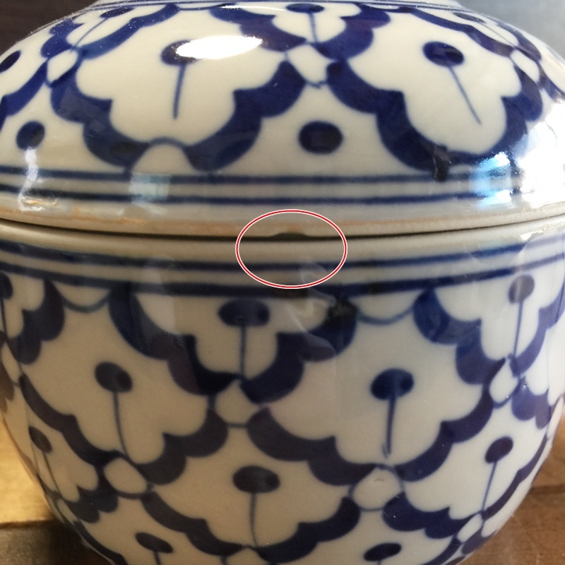 画像2: 【OUTRET】（少しの欠け） 青白陶器  スープカップ11cm