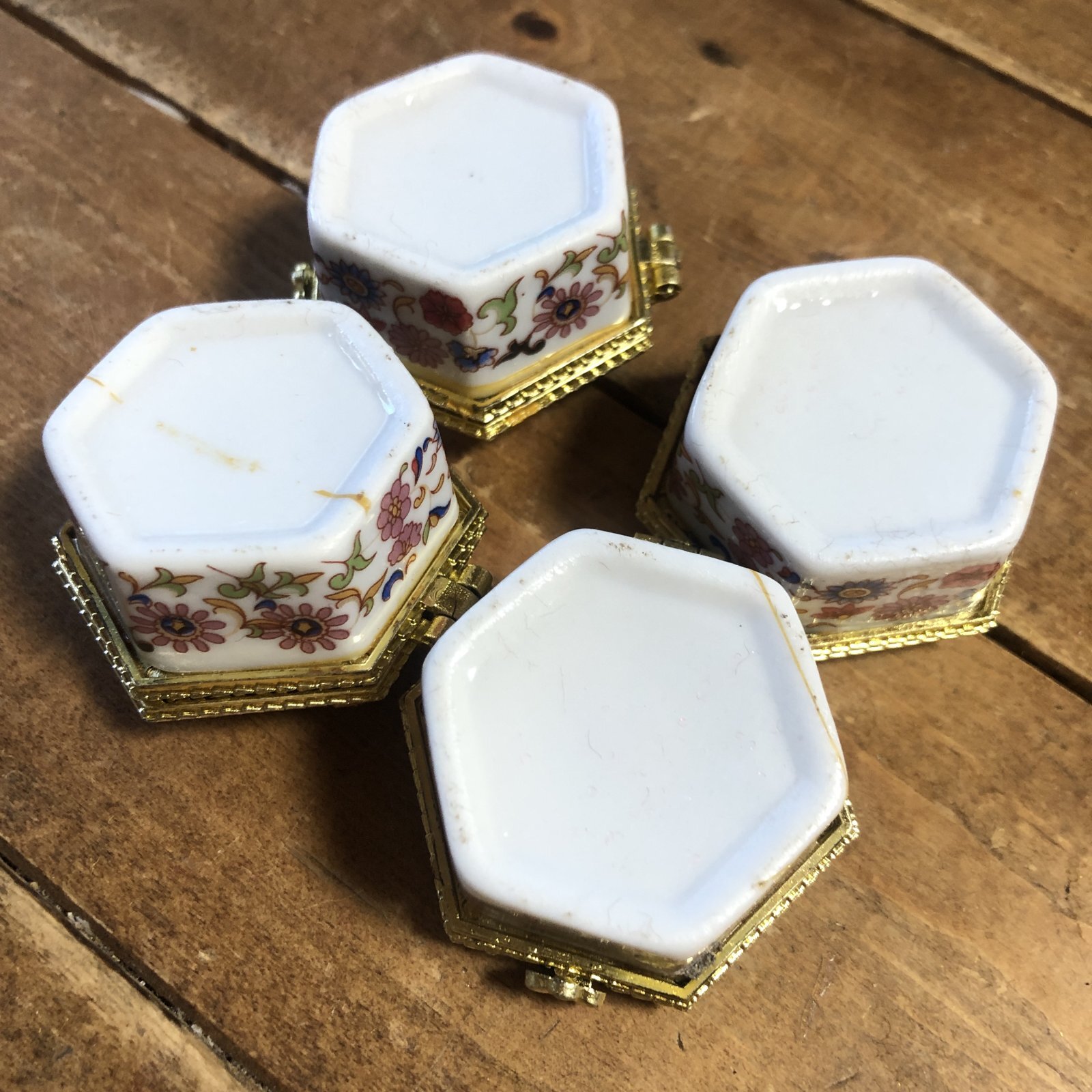 画像7: ギフト用品　陶器ケース蓋付き（B級×6個）