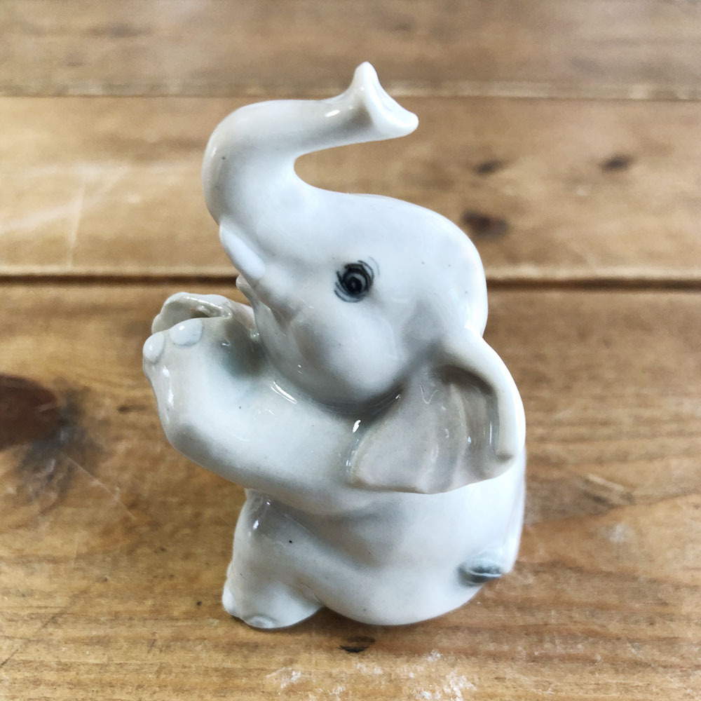 画像2: タイ雑貨　香炉  座り象　白