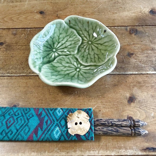 画像: 【OUTLET】セラドン　蓮の葉小皿　12cm