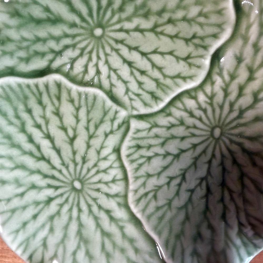 画像: 蓮の葉 中皿 18cm